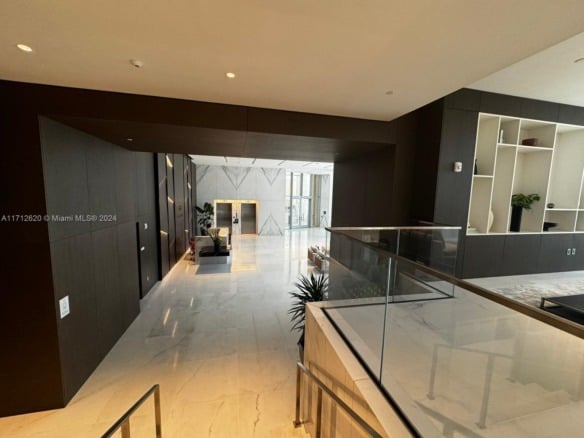 300 Biscayne Boulevard Way # 1806, Miami FL 33131 — #A11712620