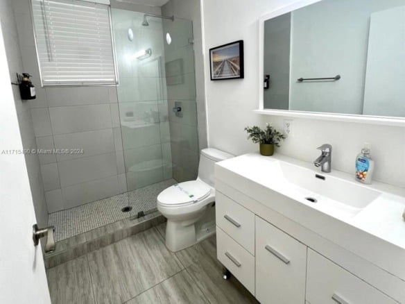 1611 Meridian Ave # 102, Miami Beach FL 33139 — #A11715490