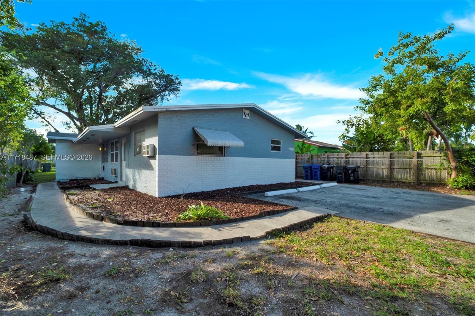 1515 NW 2nd Ave, Fort Lauderdale FL 33311 — #A11718487
