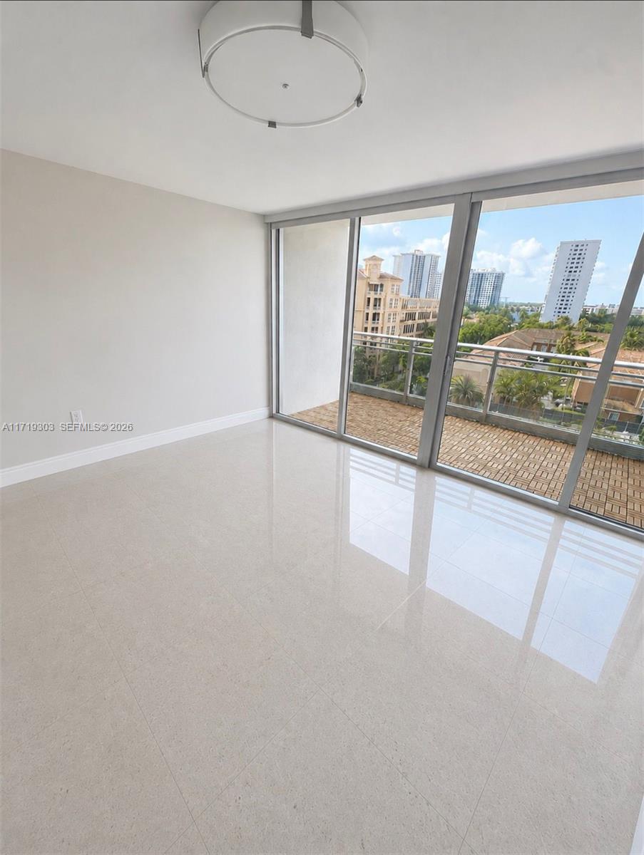 2950 NE 188th St # 406, Aventura FL 33180 — #A11719303
