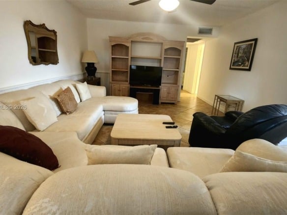 564 Durham T # 564, Deerfield Beach FL 33442 — #A11721167