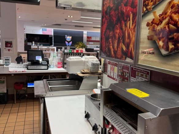 8000 W BROWARD BLVD, Plantation FL 33388 — #A11723199