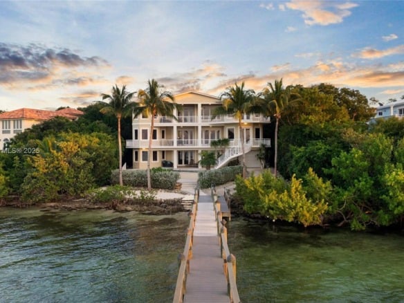 104 Coastal Dr, Key Largo FL 33037 — #A11726373