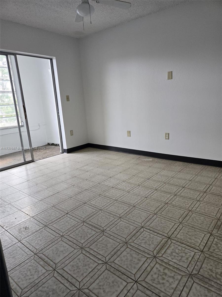 84b12bae-3771 160 NE 203rd Ter # 18, Miami Gardens FL 33179 — #A11727687