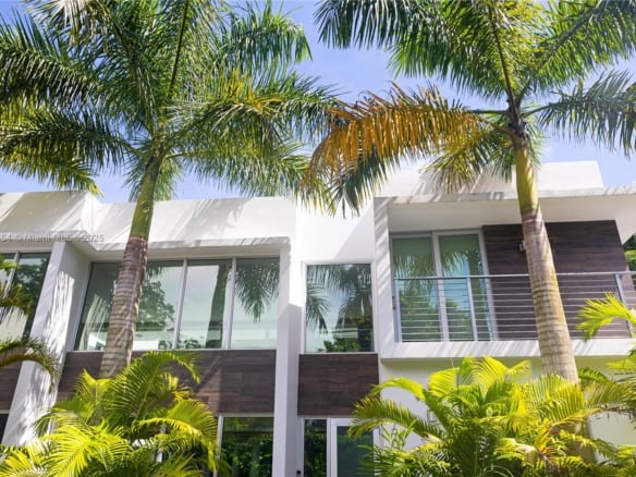 6790 SW 72 STREET, South Miami FL 33143 — #A11728464