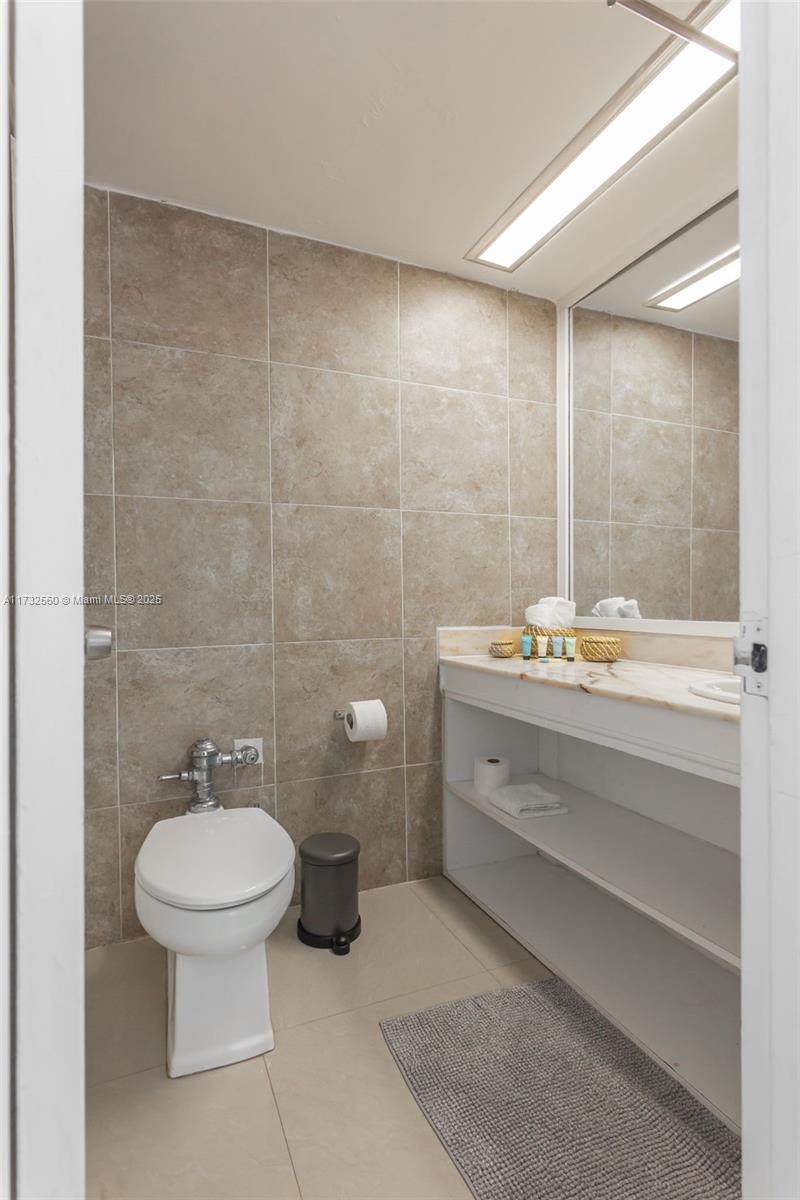 84b12bae-3842 5445 Collins Ave # 1623, Miami Beach FL 33140 — #A11732560
