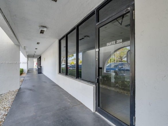 7100 W Commercial Blvd, Fort Lauderdale FL 33319 — #A11733784
