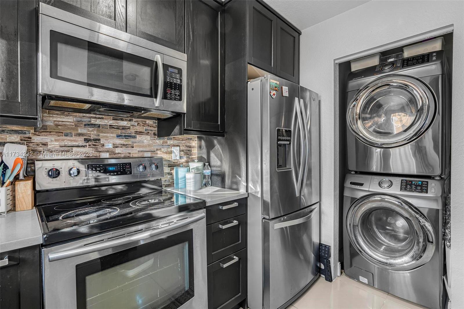 84b12bae-3858 2196 NE 167th St # 114, North Miami Beach FL 33162 — #A11734232