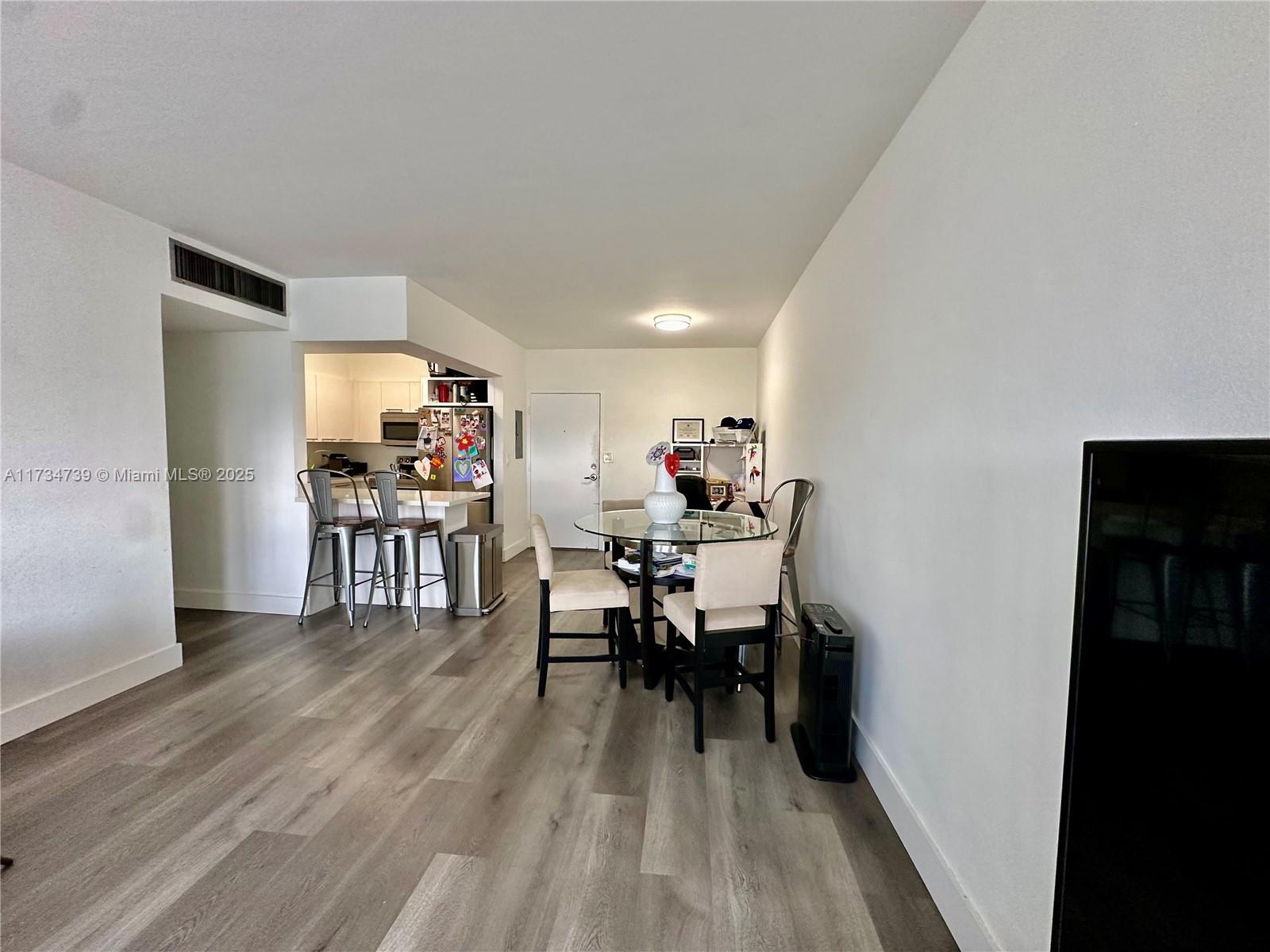 84b12bae-3863 7441 Wayne Ave # 6B, Miami Beach FL 33141 — #A11734739