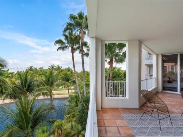 705 Crandon Blvd # 405, Key Biscayne FL 33149 — #A11735326
