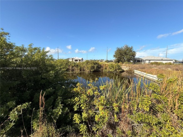 420 NW 23rd ave, Cape Coral FL 33993 — #A11736397