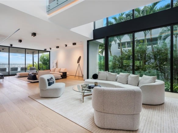 1369 N Venetian Way, Miami FL 33139 — #A11738157