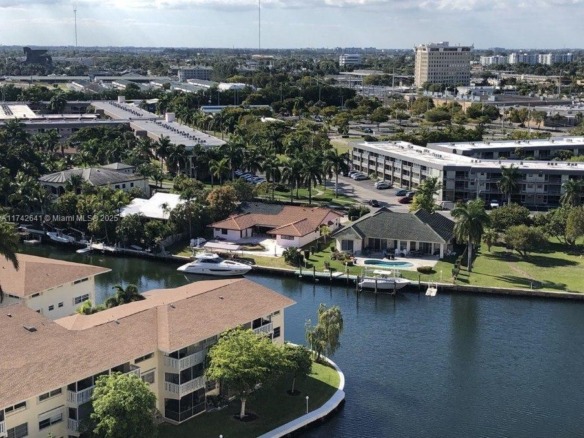 427 Golden Isles Dr # 15J, Hallandale Beach FL 33009 — #A11742641