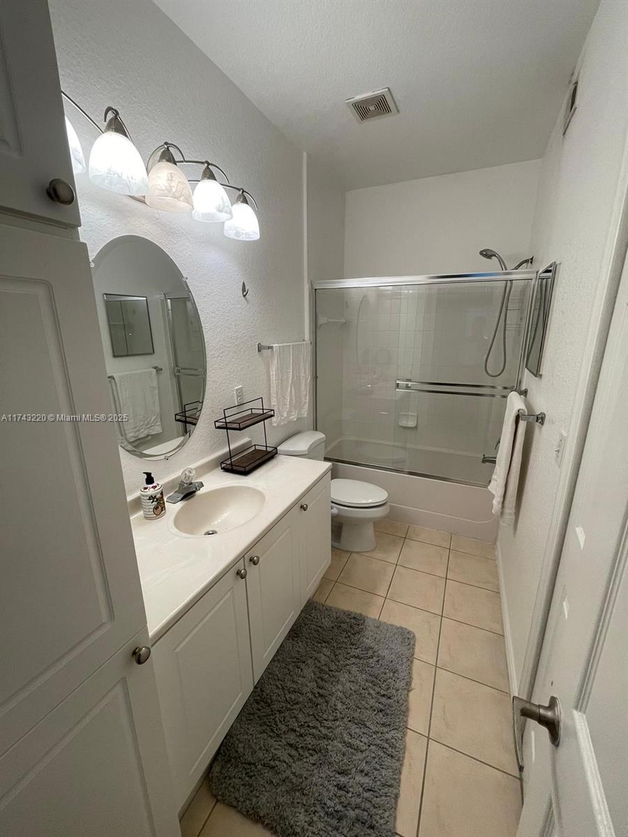 84b12bae-3960 2519 Lancien Ct # 5, Orlando FL 32826 — #A11743220