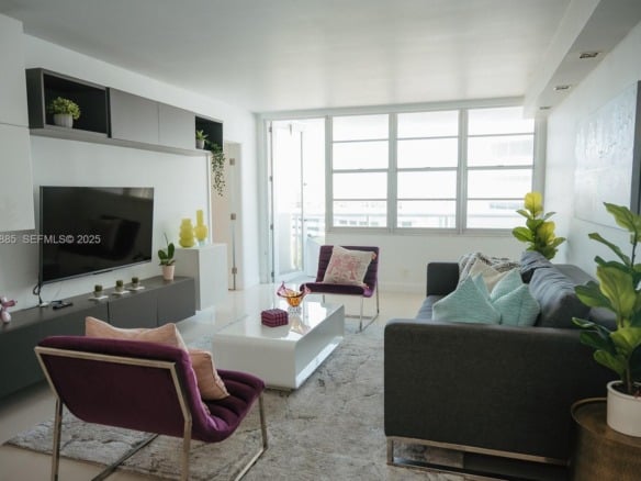 3725 S Ocean Dr # 1019, Hollywood FL 33019 — #A11746885