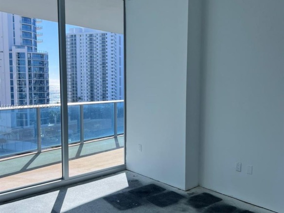 17550 Collins Ave # 1004, Sunny Isles Beach FL 33160 — #A11748729