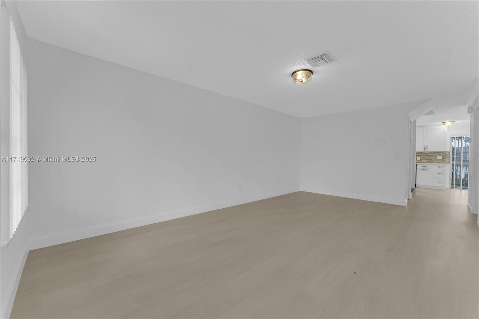 84b12bae-4032 9745 NW 37th St # 9745, Sunrise FL 33351 — #A11749032