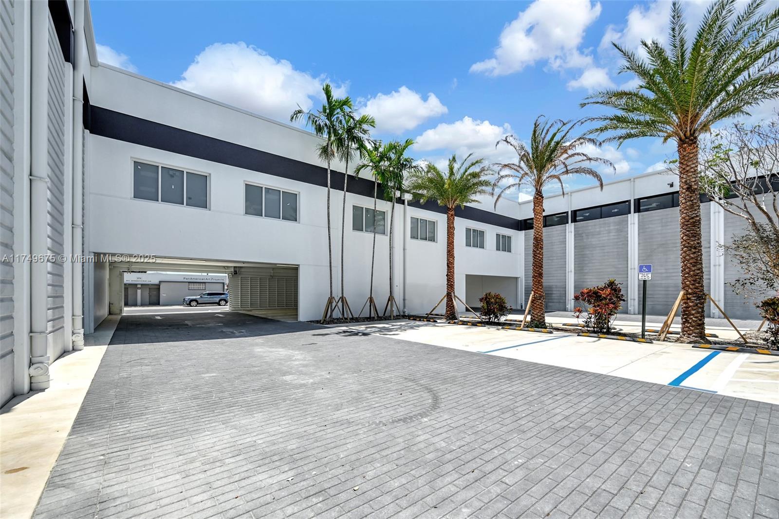 84b12bae-4039 210 NE 68th St # 1, Miami FL 33138 — #A11749675