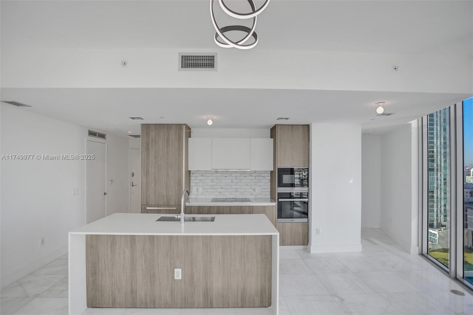 2900 NE 7th Ave # 1601, Miami FL 33137 — #A11749977