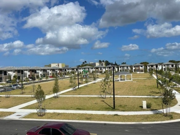 302 NW 11th Ct, Florida City FL 33034 — #A11750487