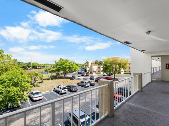 8450 Sunrise Lakes Blvd # 306, Sunrise FL 33322 — #A11751329