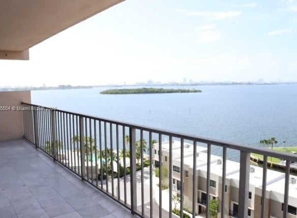 1800 NE 114th St # 1108, Miami FL 33181 — #A11755504