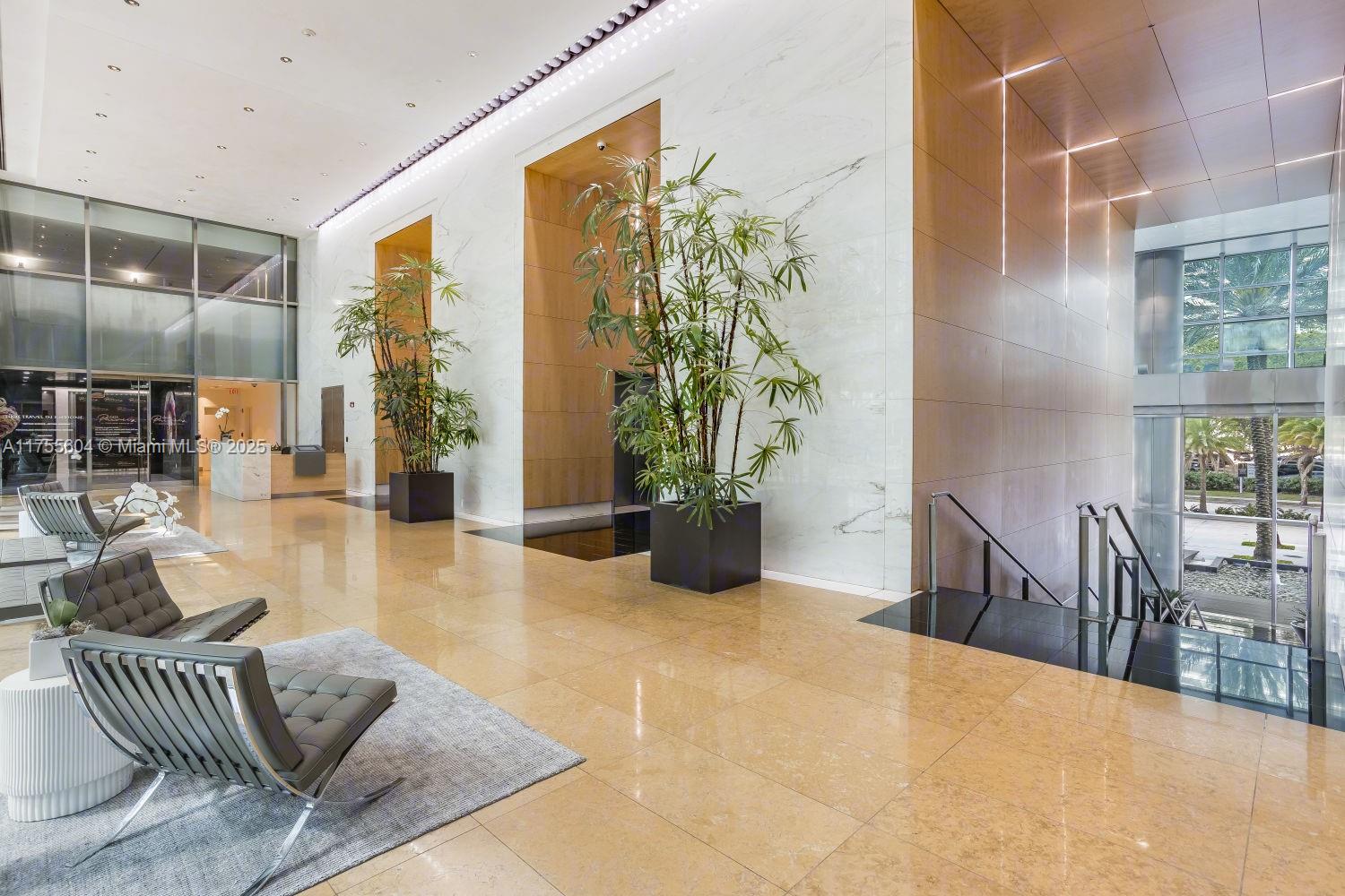 84b12bae-4118 1395 Brickell Ave, Miami FL 33131 — #A11755604