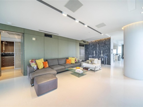 17121 Collins Ave # 4208, Sunny Isles Beach FL 33160 — #A11757005