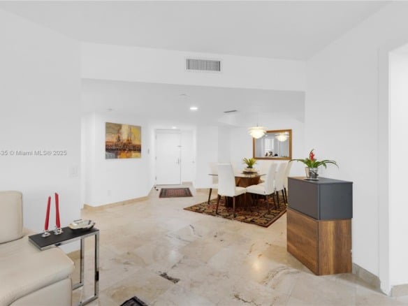 21055 Yacht Club Dr # 902, Aventura FL 33180 — #A11757435