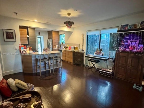 7020 NE 5th Ave, Miami FL 33138 — #A11760322