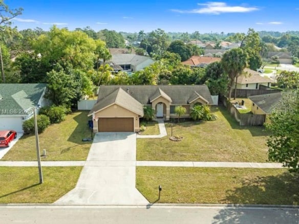155 Kings Way, Royal Palm Beach FL 33411 — #A11761302