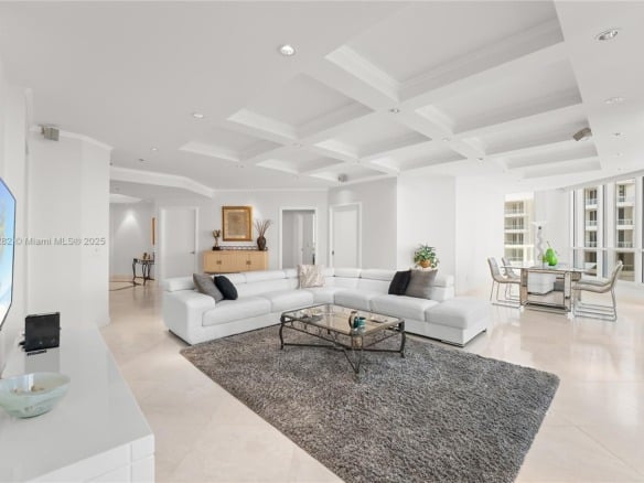 21150 Point Pl # 1102, Aventura FL 33180 — #A11762282