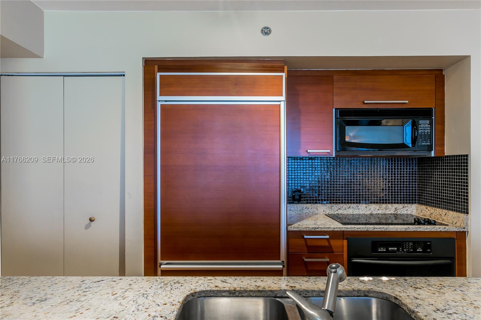 1830 S OCEAN DR # 4705, Hallandale Beach FL 33009 — #A11766209