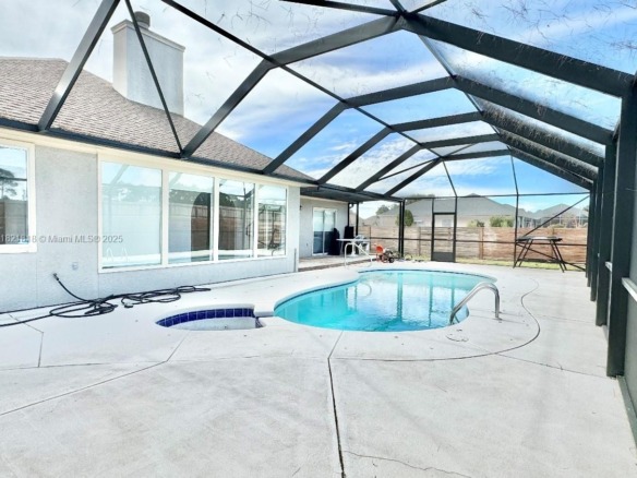 120 Hombre Circle, Other City – In The State Of Florida FL 32407 — #A11821818