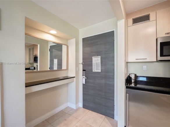 2670 E Sunrise Blvd # 419, Fort Lauderdale FL 33304 — #A11768381
