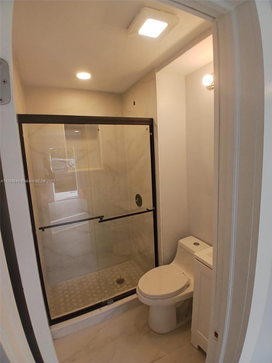 5636 Arthur St, Hollywood FL 33021 — #A11769840