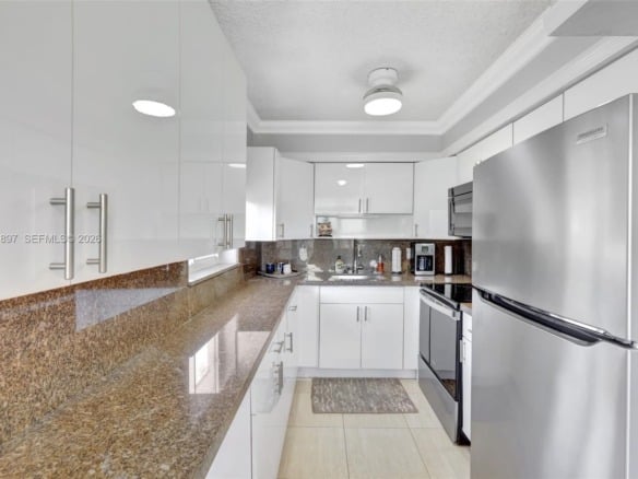 1012 SW 11th St # 20N, Hallandale Beach FL 33009 — #A11771897