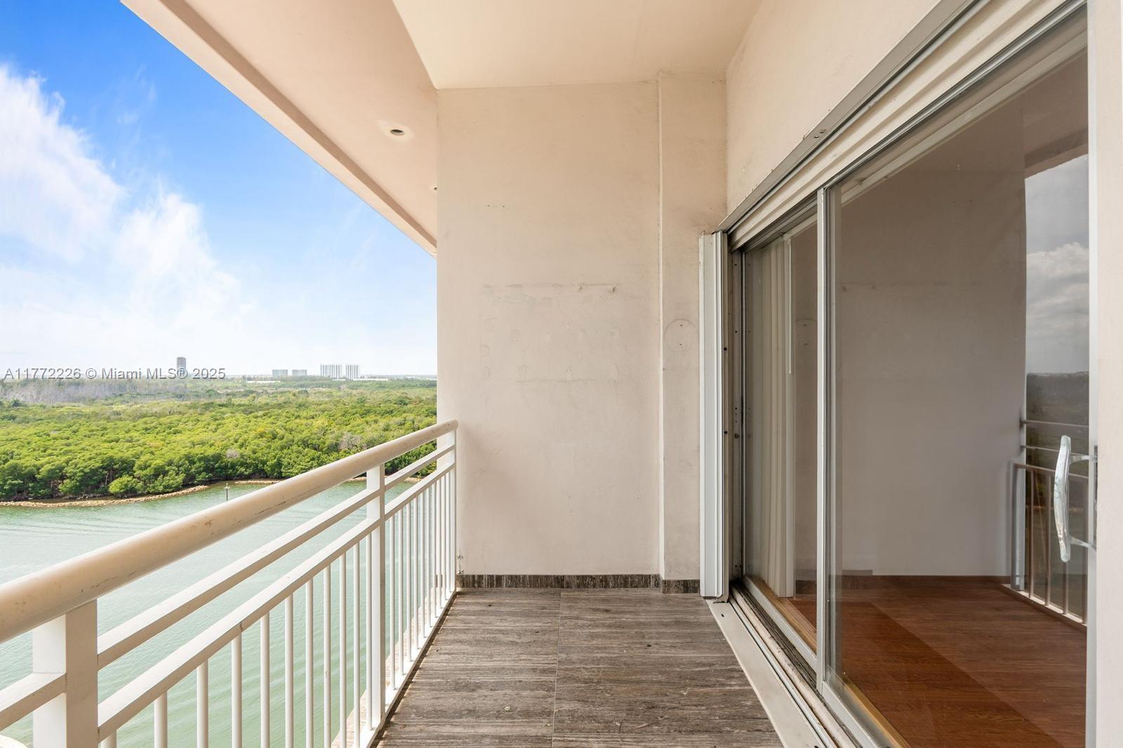 84b12bae-4389 400 Kings Point Dr # 1607, Sunny Isles Beach FL 33160 — #A11772226