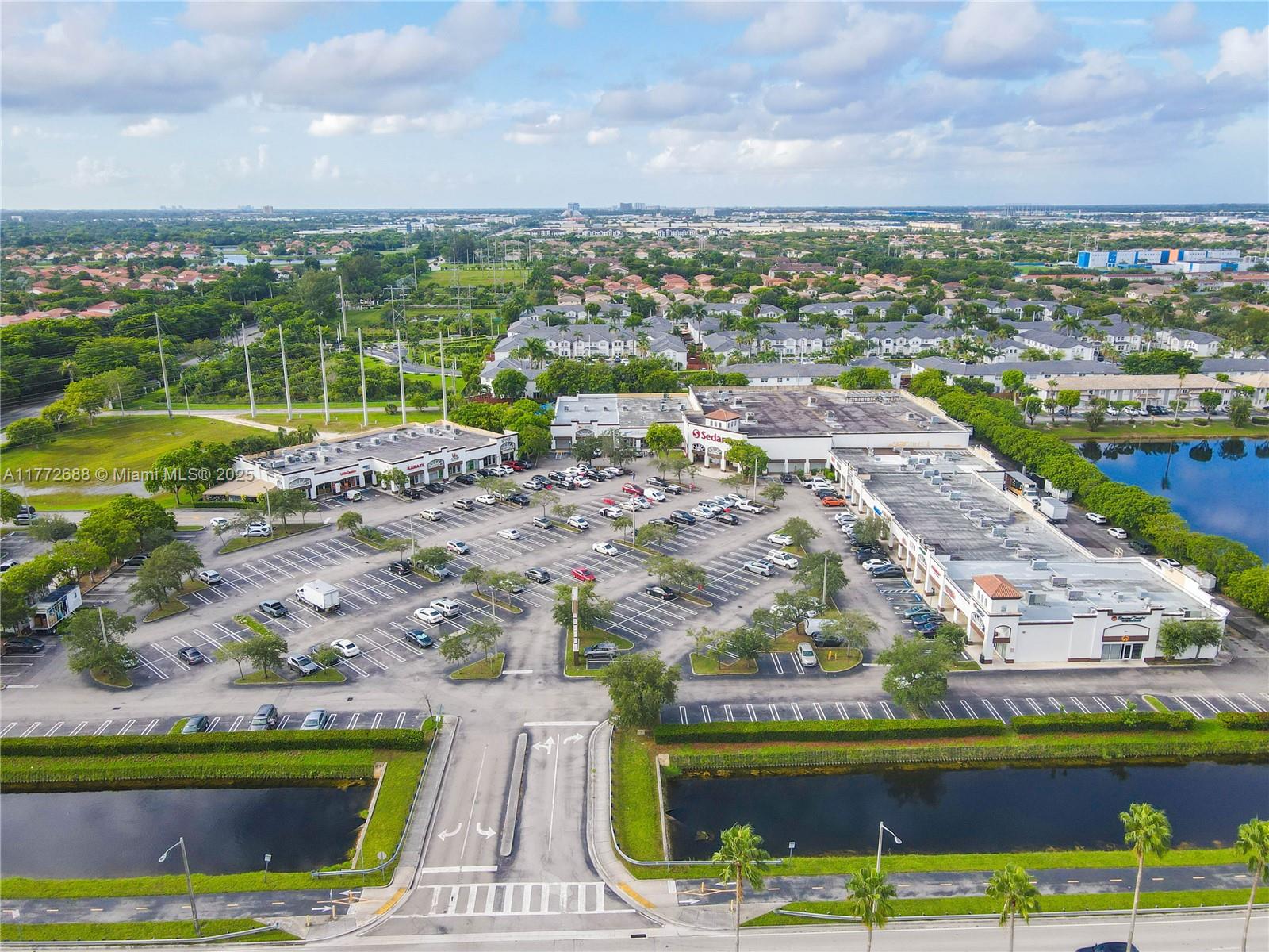 default 10750 NW 58th St, Doral FL 33178 — #A11772688