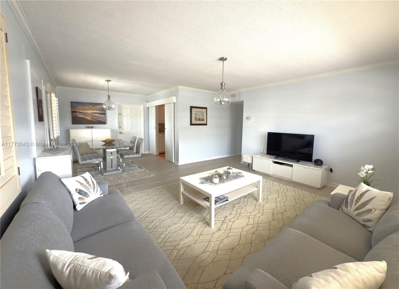 84b12bae-4406 2340 NE 9th St # 210, Fort Lauderdale FL 33304 — #A11773043