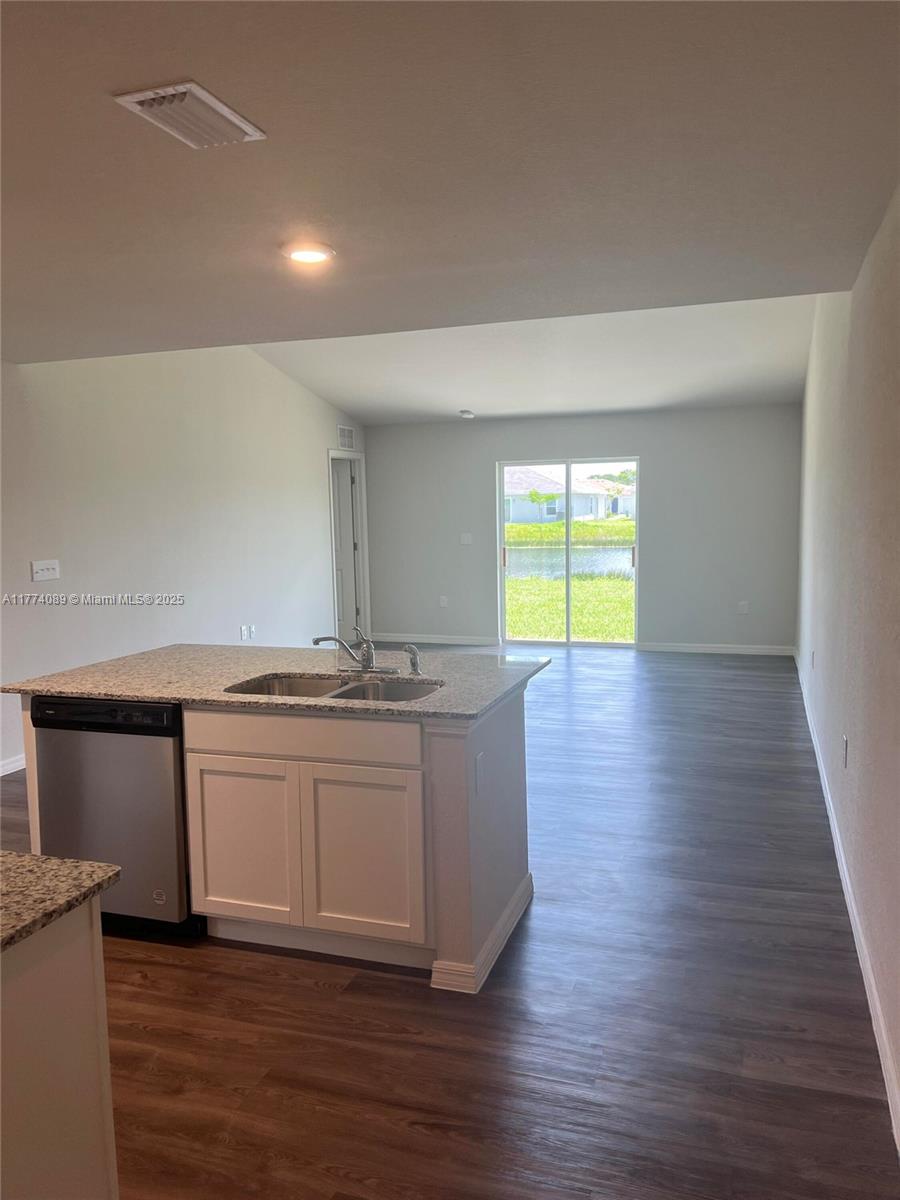 9084 Aegean Cir, Lehigh Acres FL 33936 — #A11774089