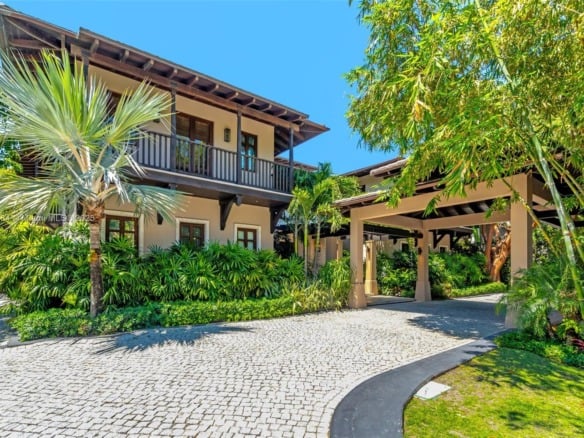 9 Harbor Pt, Key Biscayne FL 33149 — #A11774784
