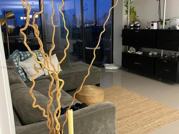 20335 W Country Club Dr # 905, Aventura FL 33180 — #A11775698