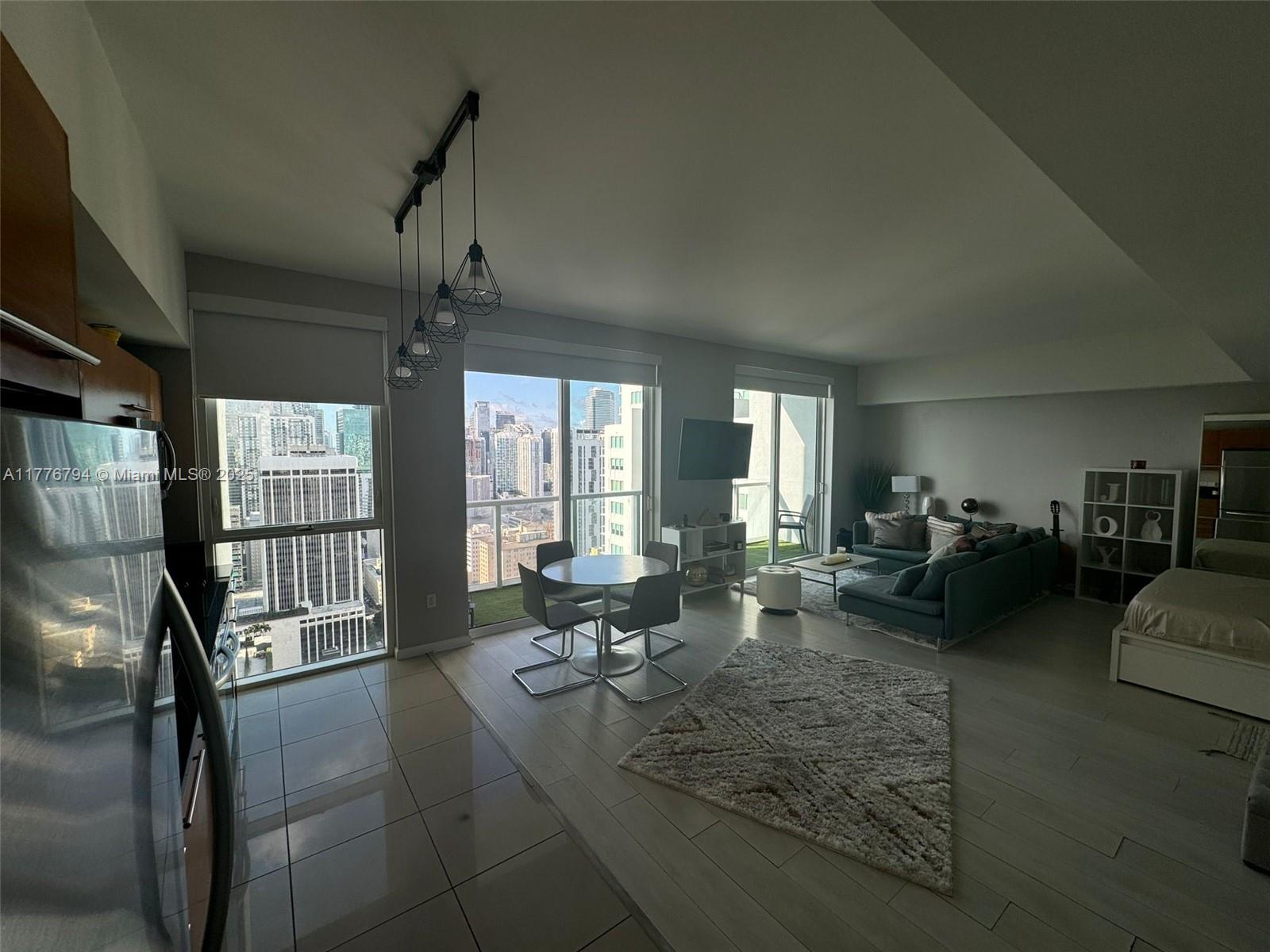 244 Biscayne Blvd # 3905, Miami FL 33132 — #A11776794