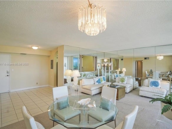 2881 NE 33rd Ct, Fort Lauderdale FL 33306 — #A11777417