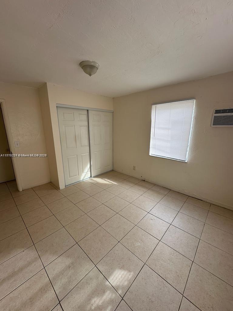 84b12bae-4490 756 NW 5th St, Hallandale Beach FL 33009 — #A11779224