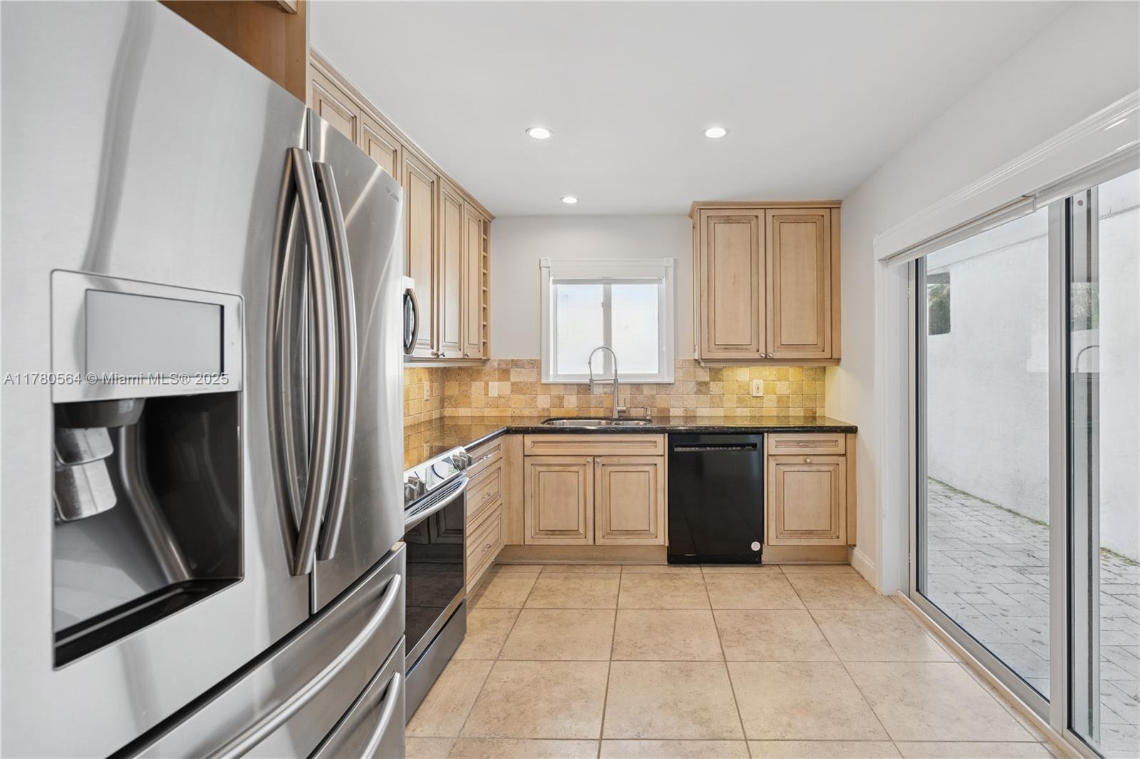84b12bae-4511 2952 Florida Blvd, Delray Beach FL 33483 — #A11780564