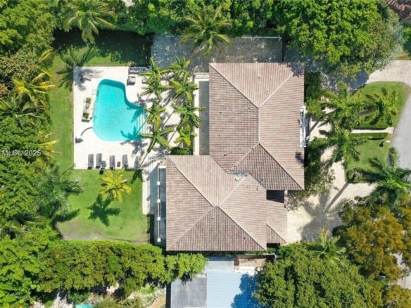31 Island Dr, Key Biscayne FL 33149 — #A11782945