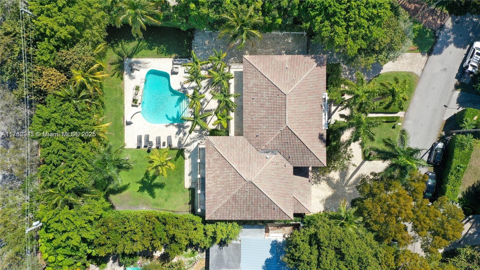 default 31 Island Dr, Key Biscayne FL 33149 — #A11782945