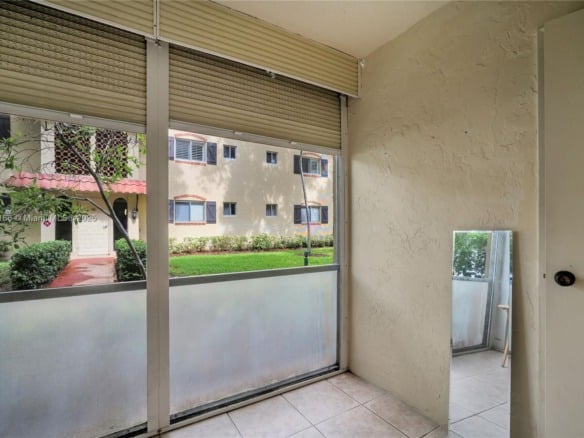 257 S Cypress Rd # 416, Pompano Beach FL 33060 — #A11785166